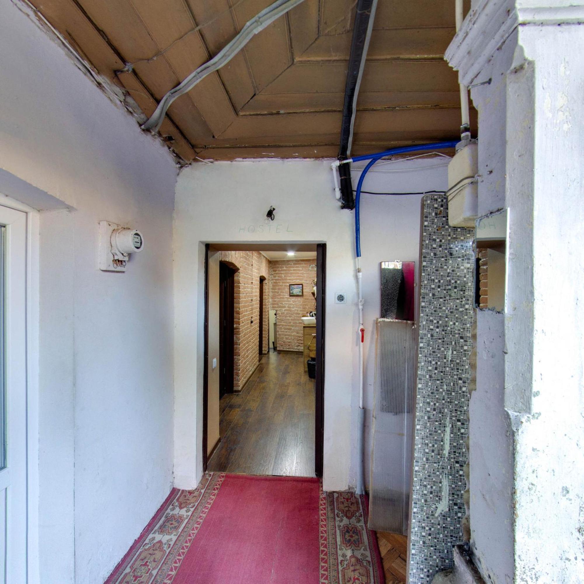 Hostel Pirosmani Tbilisi Exterior foto